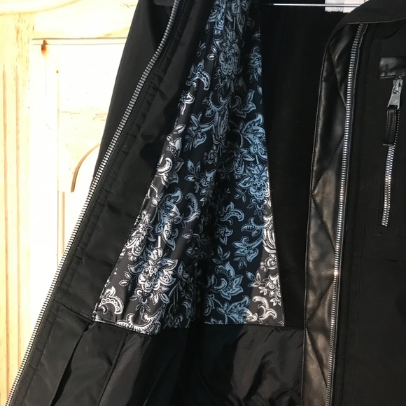 Obermeyer Ski Jacket the Leighton ,8, blk - Picture 6 of 14